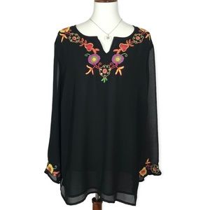 Mirasol Woman Black Floral Embroidery Notch Neck Blouse - Sz: 2X